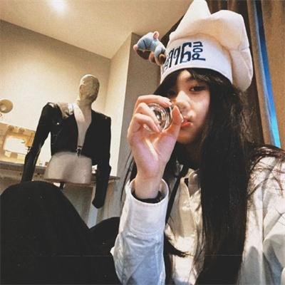 你房里有人